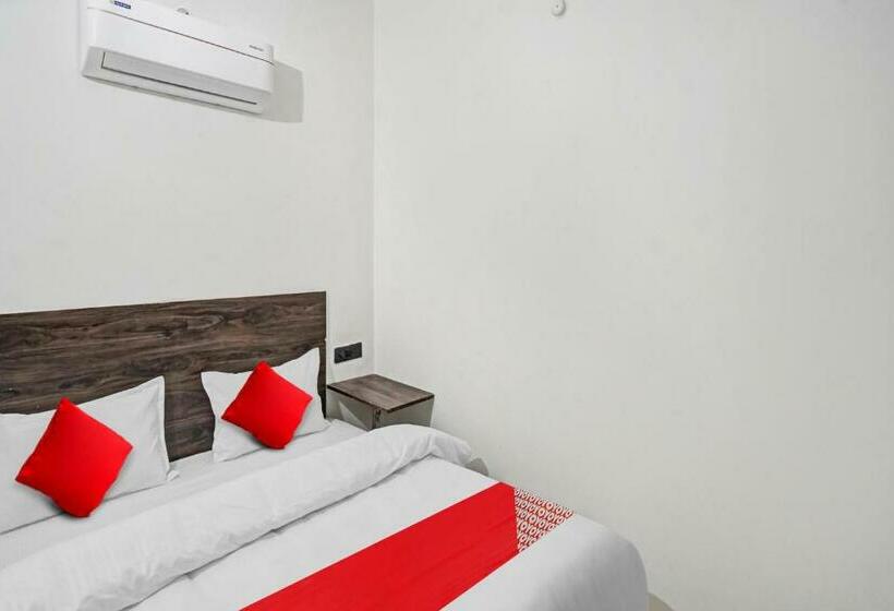 Трехместный Номер Классика, Oyo Flagship 81011  Palacio Inn