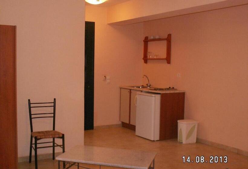 Студия Стандарт, Elanthi Village Apartments
