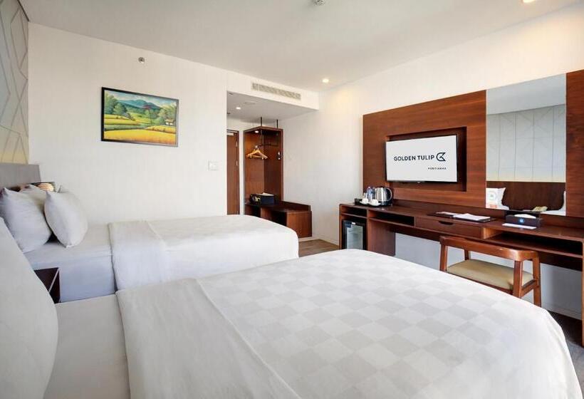 Номер Deluxe, Golden Tulip Pontianak