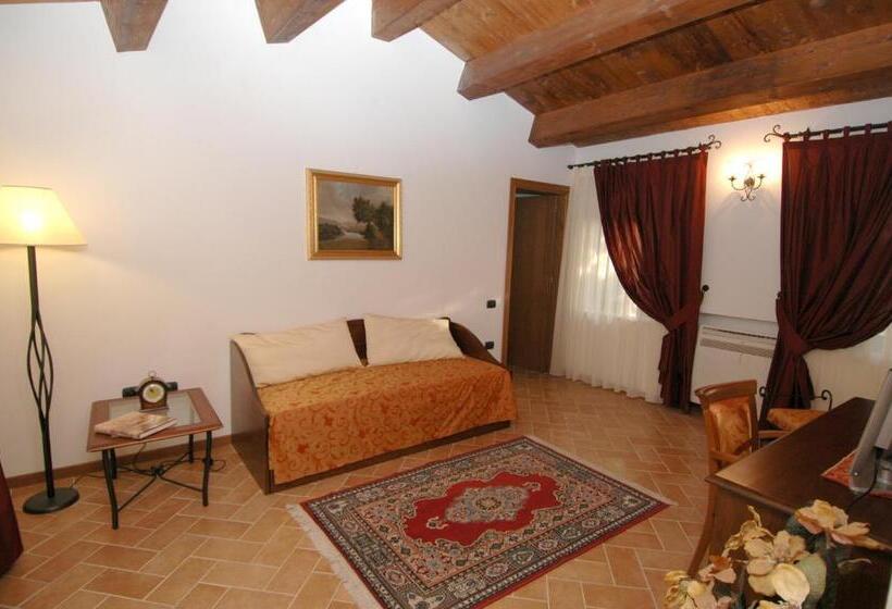 Четырехместный Номер Стандарт, Colleverde Country House & Spa Urbino