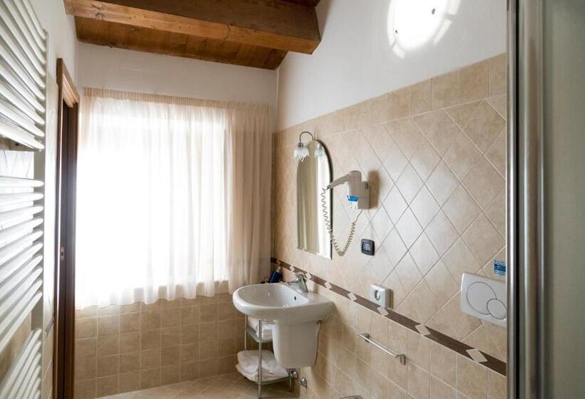 Номер Стандарт, Colleverde Country House & Spa Urbino