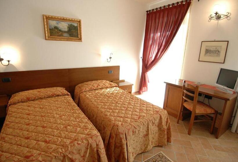 Номер Стандарт, Colleverde Country House & Spa Urbino