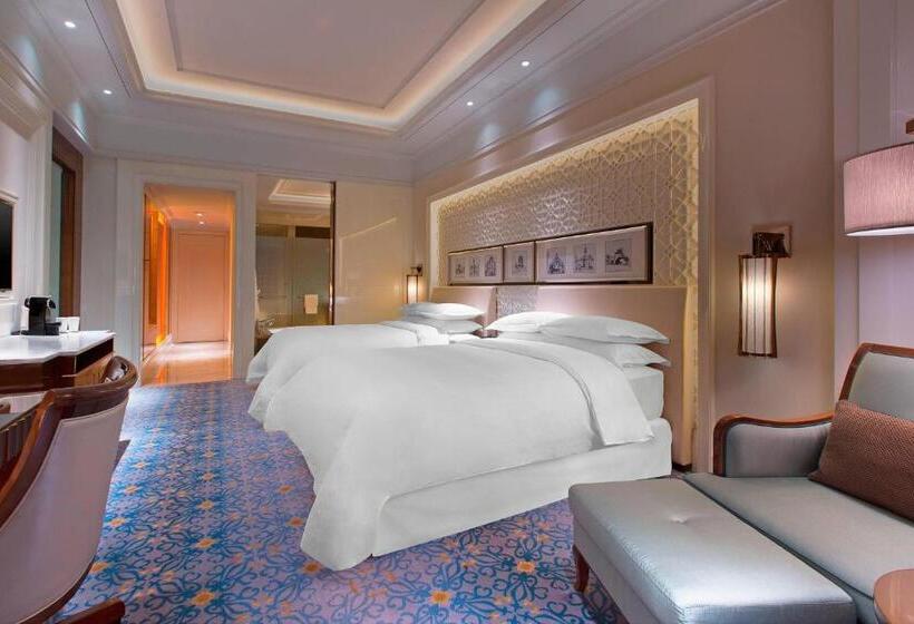 Номер Клуб, Sheraton Grand Wuhan Hankou