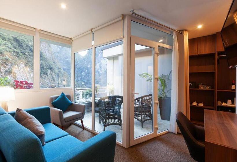 Люкс Повышенной Комфортности, Inti Punku Machupicchu Hotel & Suites