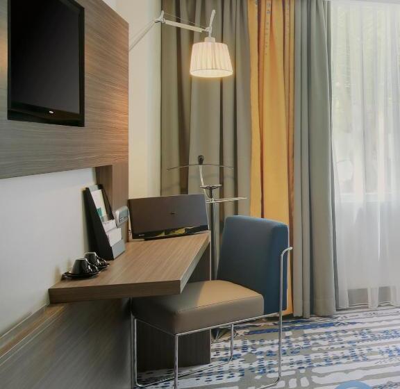 이그제큐티브 룸 킹사이즈 침대, Novotel Bali Ngurah Rai Airport