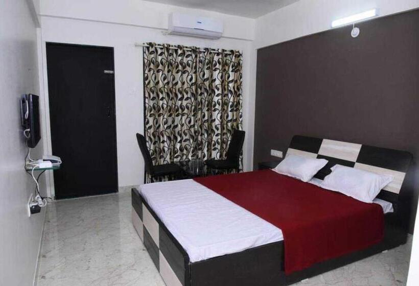 Трехместный Номер Классика, Flagship Sanvi Resort