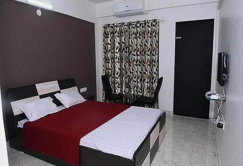 Трехместный Номер Классика, Flagship Sanvi Resort