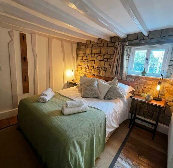 Стандартный Номер Кровать Кинг, The Lion, Tredington