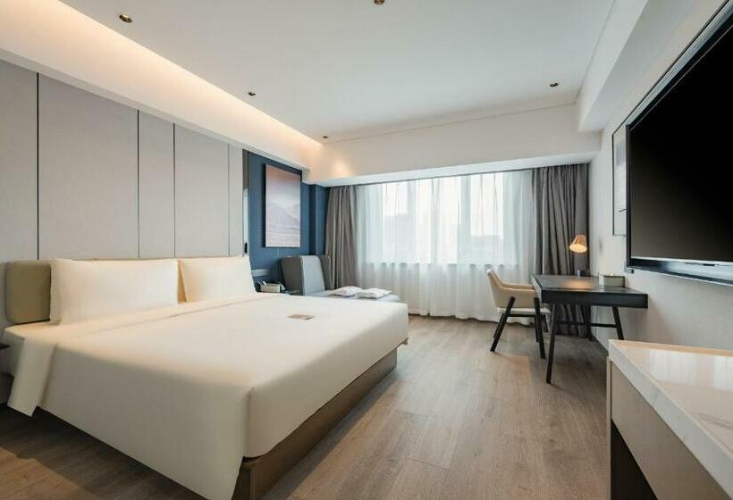Номер Стандарт, Atour Hotel Qingdao Central Business District University Of Science And Technology