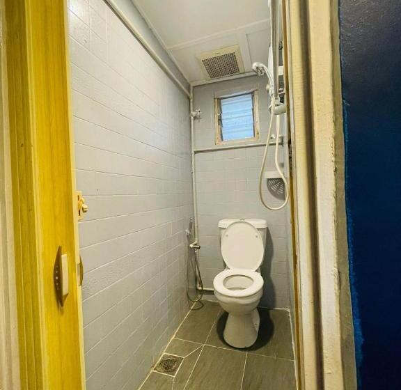 اتاق لوکس چهار تخته, Vintage Guesthouse