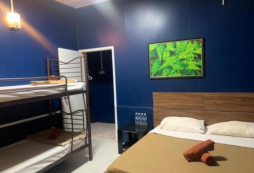 اتاق لوکس چهار تخته, Vintage Guesthouse
