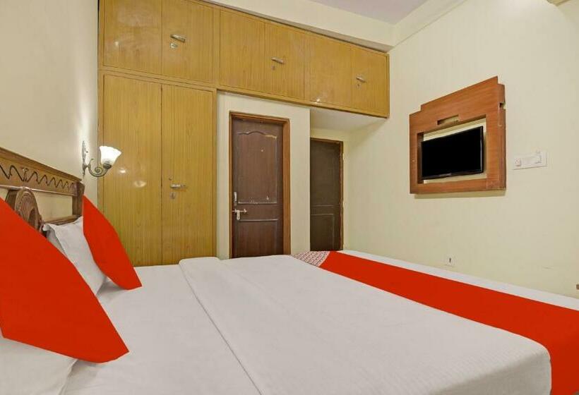 Трехместный Номер Классика, Flagship Hotel Kartikey Stays