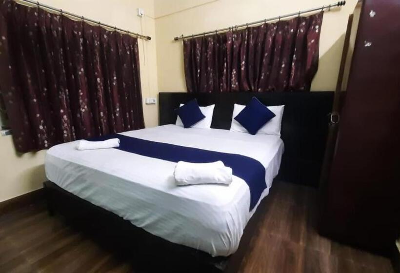 Номер Deluxe, Goroomgo Salt Lake Palace Kolkata