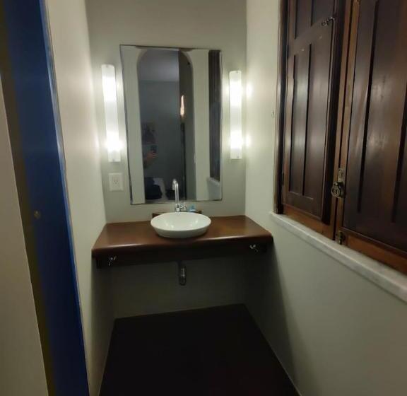 اتاق استاندارد, Villa Salvador