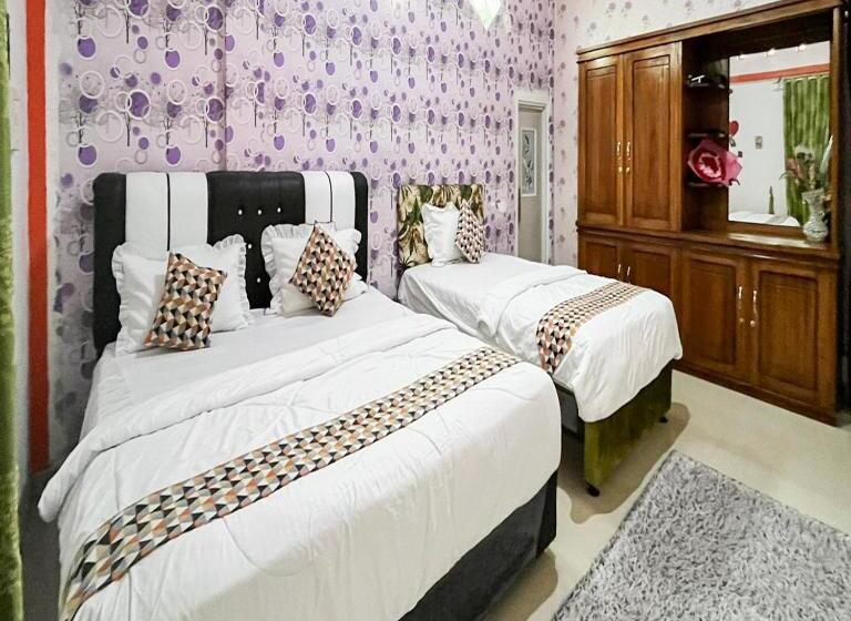 اتاق خانوادگی, Anaqi Homestay Mitra Reddoorz
