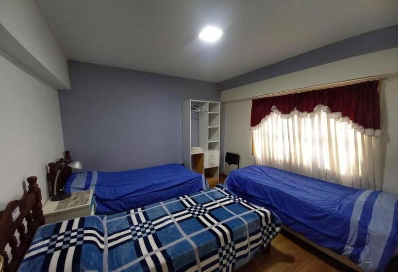 تختخواب در اتاق مشترک, Hostel Comunidad Ushuaia