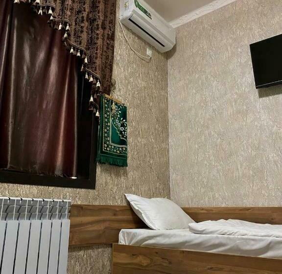 غرفة قياسية فردية, Davan