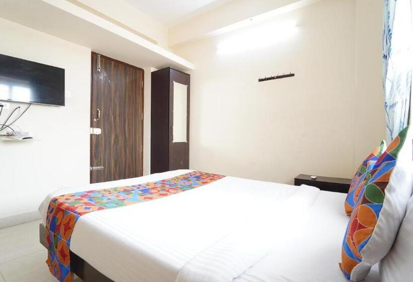 اتاق استاندارد با بالکن, Vangal Nest Peelamedu Psg Stay