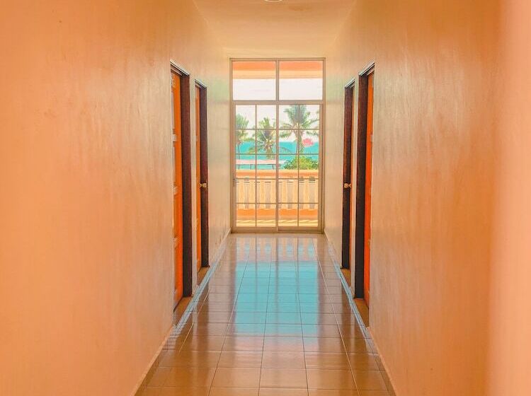 اتاق لوکس, Amzar Motel Cenang