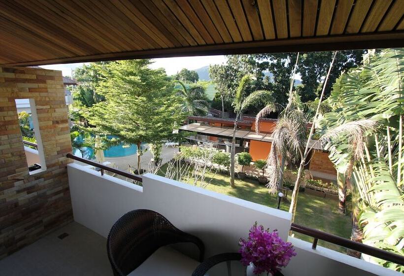 デラックススタジオ, Babylon Pool Villas