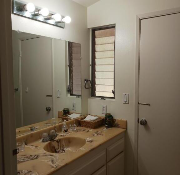 家庭套房, Bed And Breakfast In Hollywood Hills