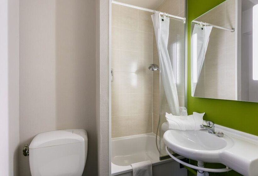 Номер Стандарт, B&b Hotel Béziers