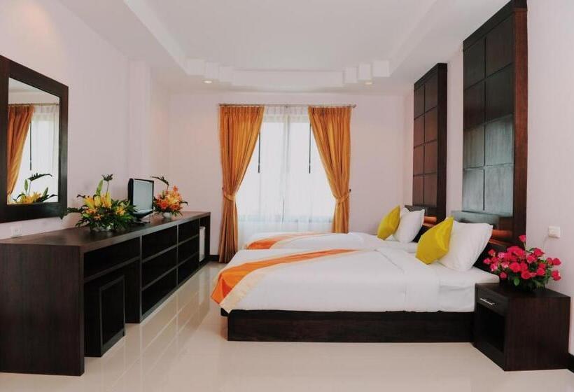 Habitación Deluxe Vista Ciudad, Ice Kamalabeach