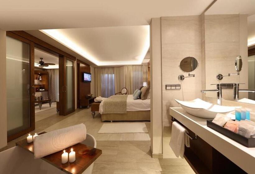 سوئیت کلوب با چشم‌انداز دریا, Majestic Mirage Punta Cana, All Suites - All Inclusive
