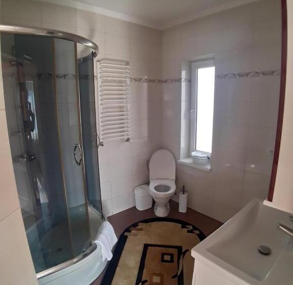 Quarto Familiar, аромат греції