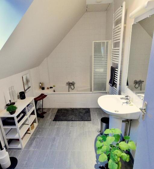 Standard room with outdoor bath, L Atelier Expo Du Grand Island