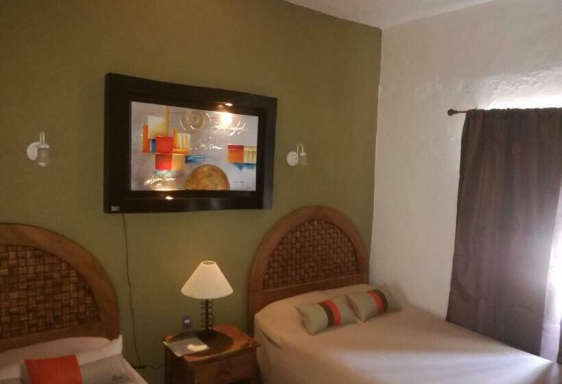 Quarto Quádruplo Estandar, La Ventana Del Tepozteco