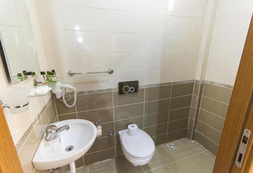 Apartamento 2 Dormitórios, Herton Apart