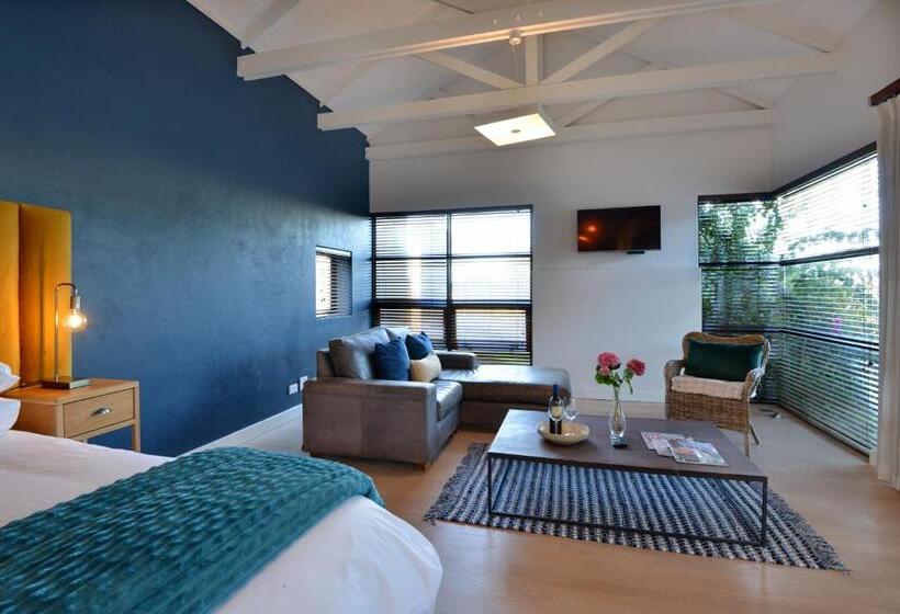 Suíte, Ladybird Lodge