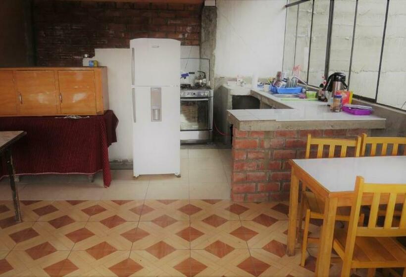 اتاق استاندارد چهار تخته, Nery Lodging