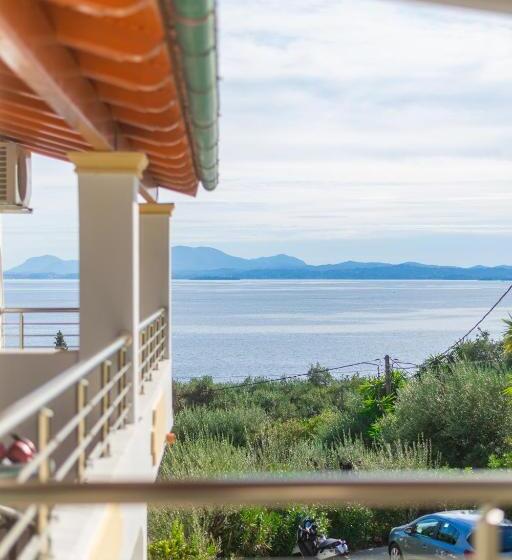 Студия Стандарт, Crystal Blue Hotel, Barbati