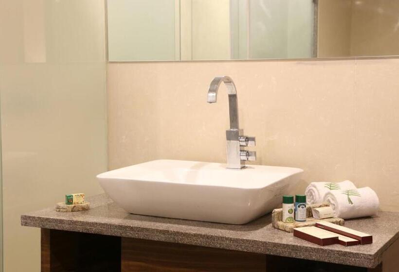 Номер Стандарт, The Fern Residency Mundra