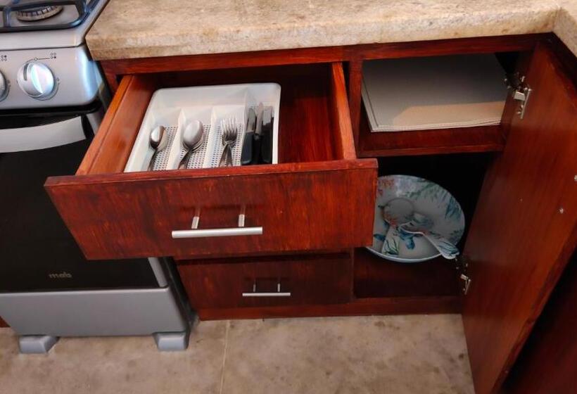 Apartament 2 Sypialnie Widok Morze, Vela S Condos Ocean Front