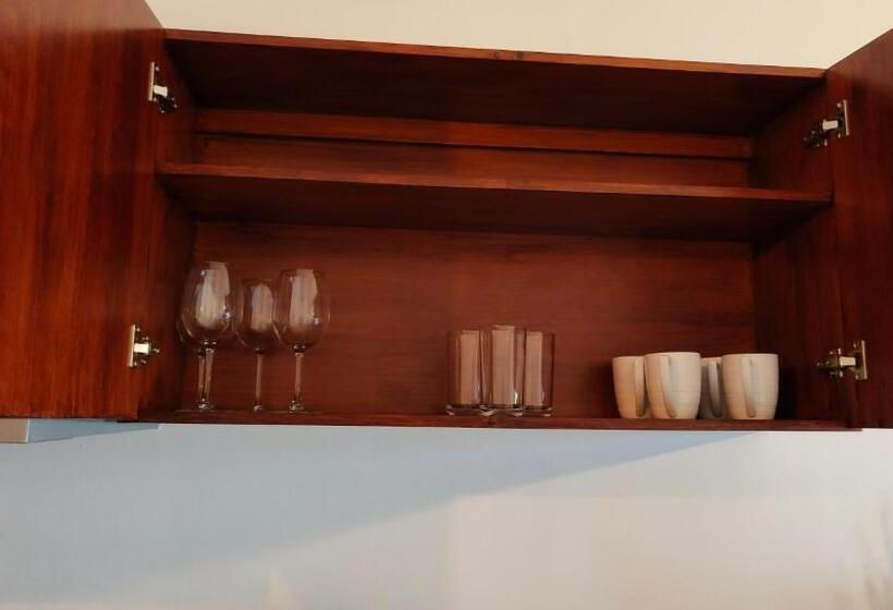 Apartament 2 Sypialnie Widok Morze, Vela S Condos Ocean Front