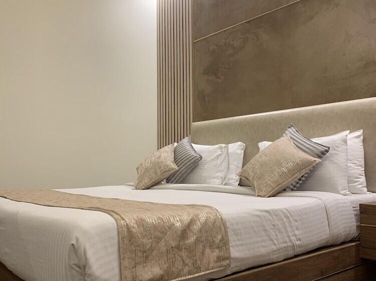豪华房间, Zaras Resort Khandala