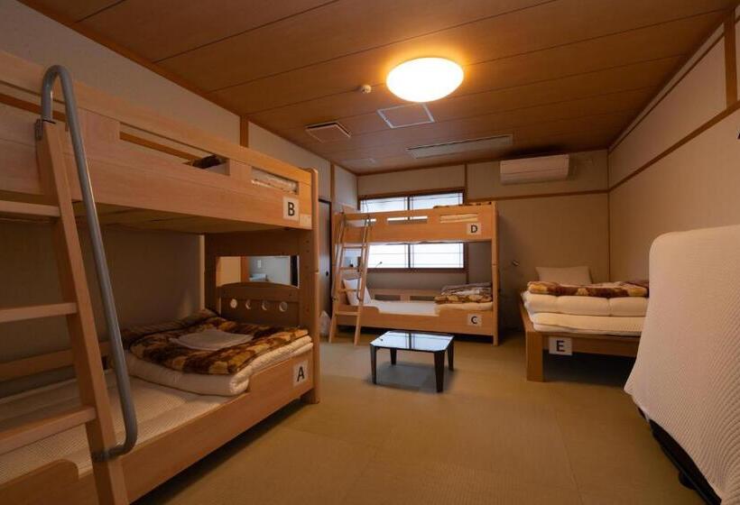 Семейный Номер, Guest House Ouka