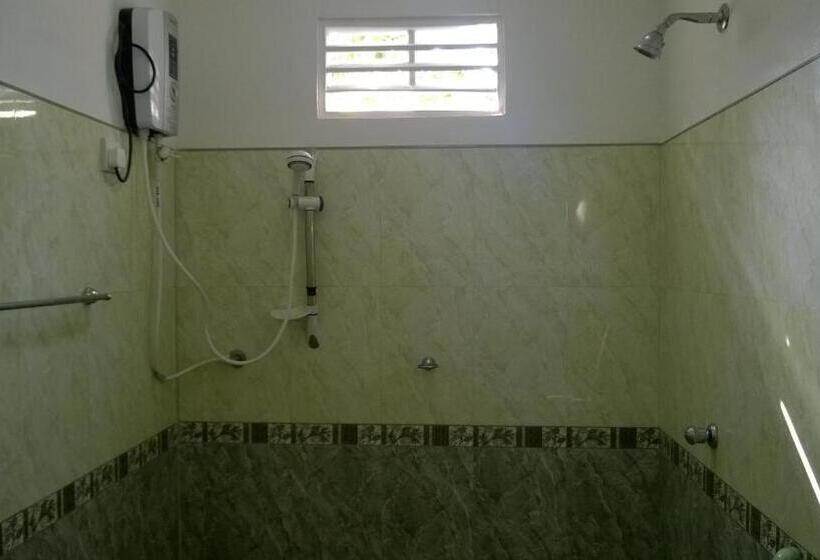 اتاق استاندارد, Sigiri Holiday Inn