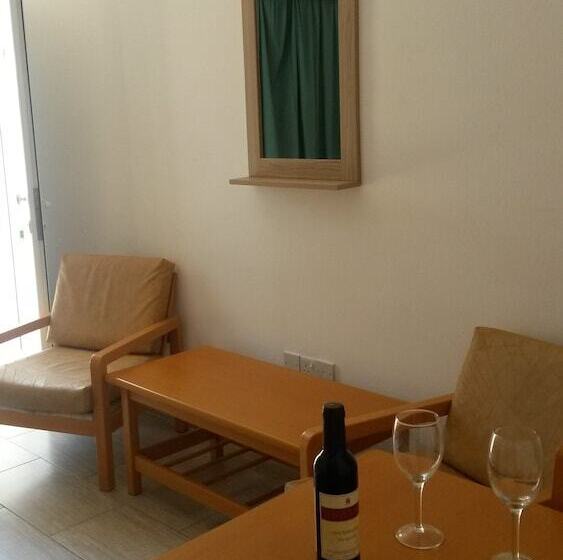 Апартаменты 1 Спальня, Pavlinia Hotel Apartments