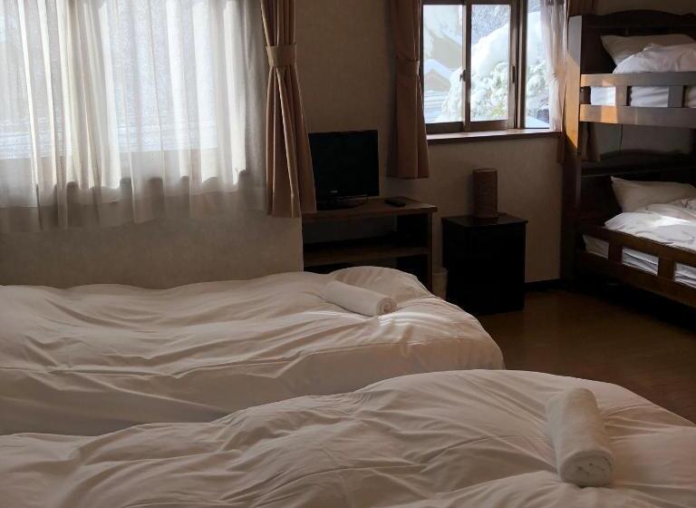 Четырехместный Номер Стандарт, Seventh Heaven Hakuba