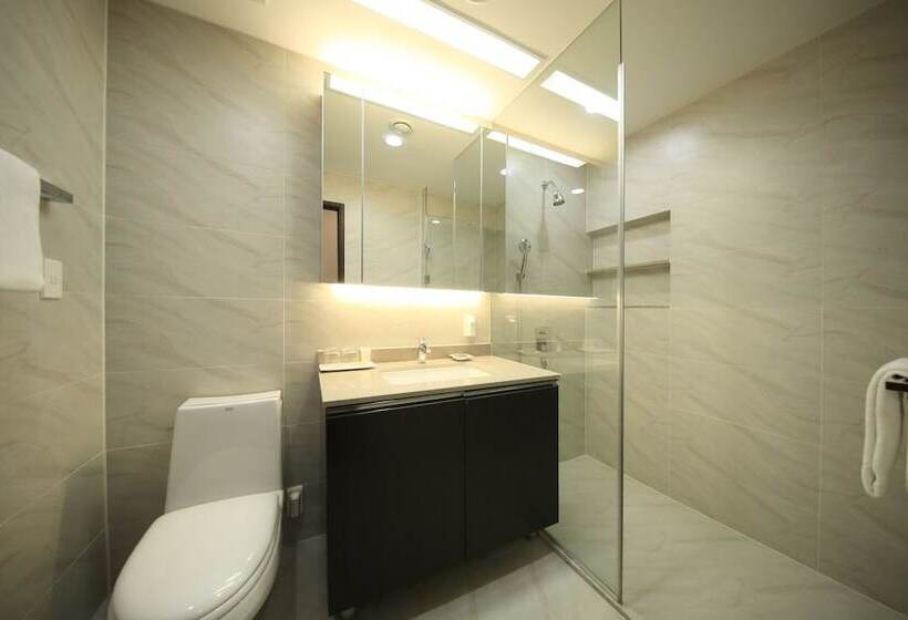 3침실 디럭스 아파트, Orakai Insadong Suites