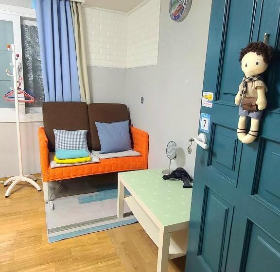 Quarto Estandar Banheiro Compartilhado, Apple Tree Guesthouse