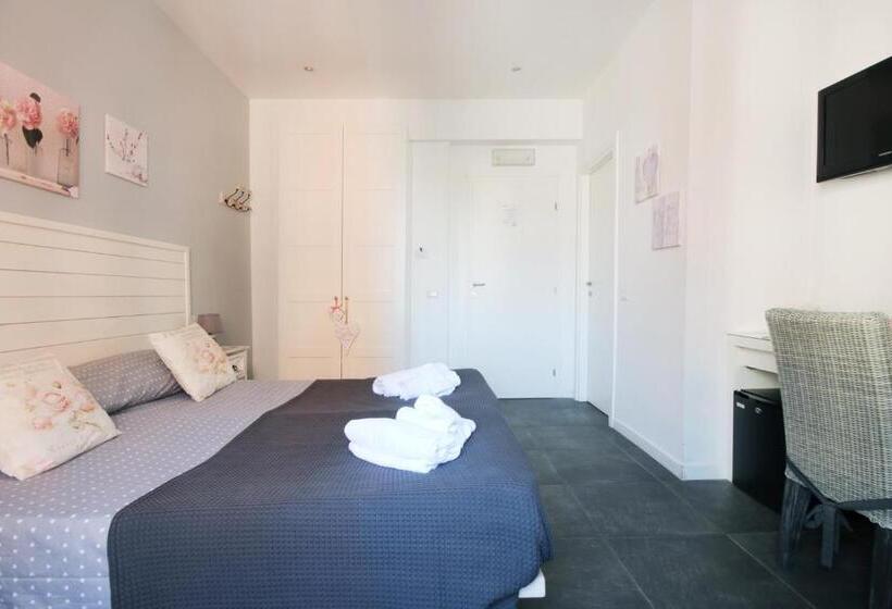 Habitación Estándar, Le Cupole