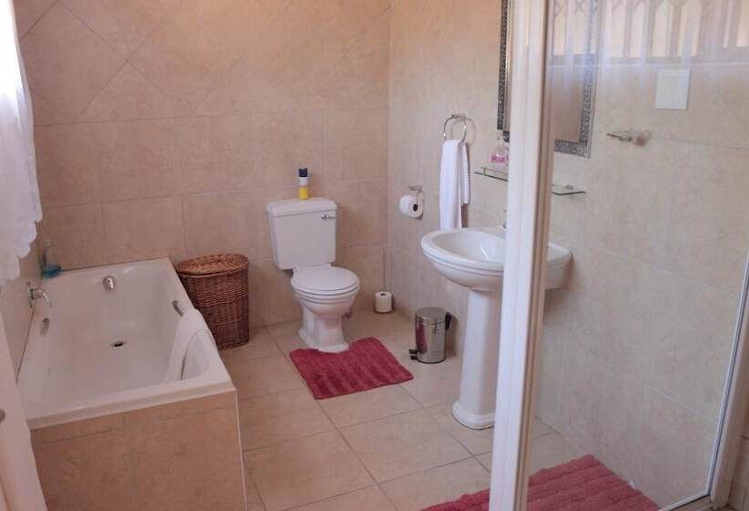 Номер Стандарт, Rose Petals Guest House