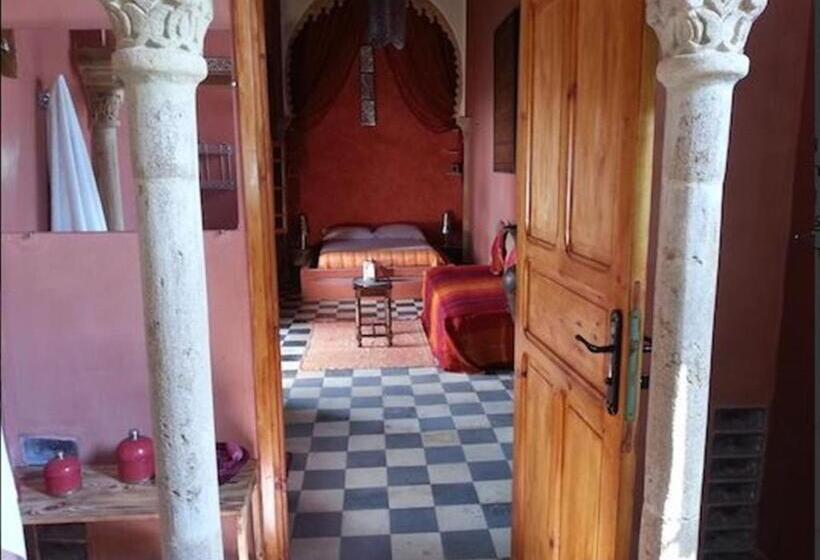 Номер Стандарт, Riad El Bir