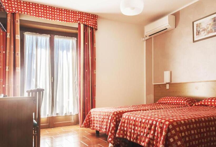 Номер Стандарт, Surf Hotel Pier   Montagnoli Group