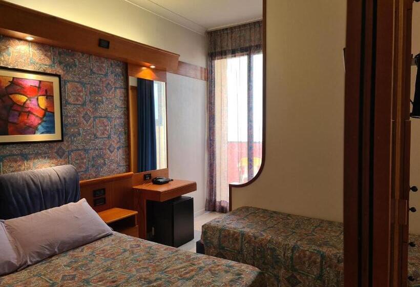 Triple Room Sea View, Sabra